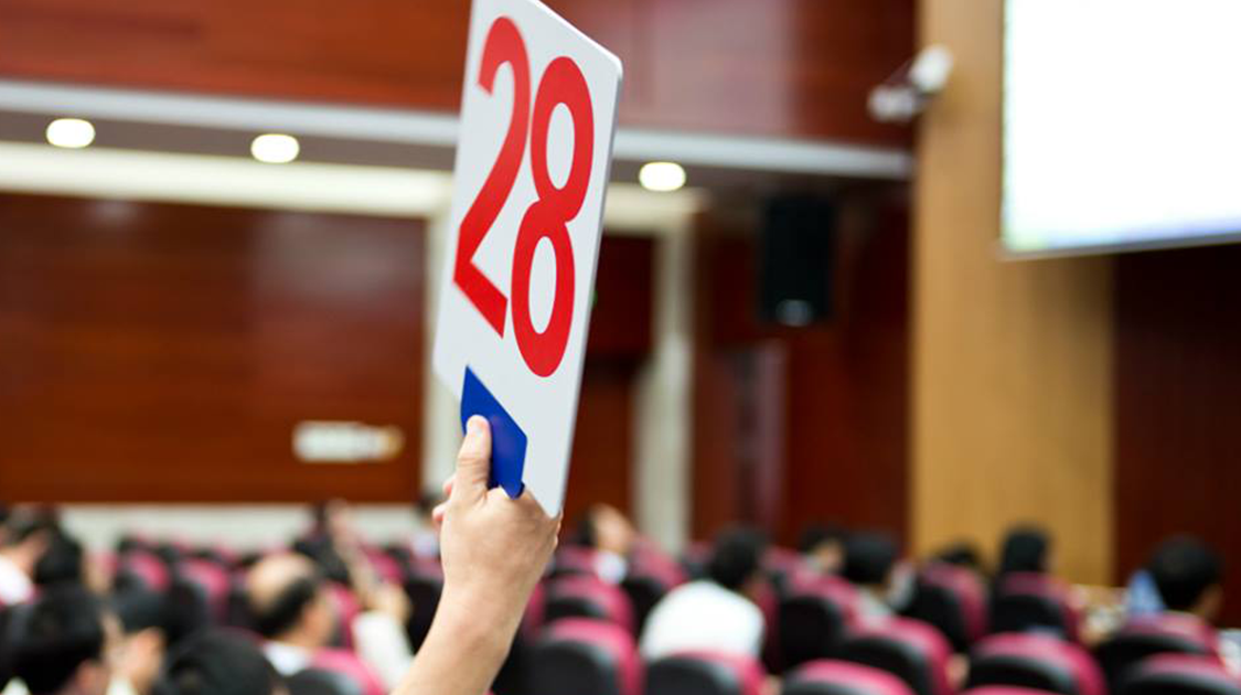 People at Auction
